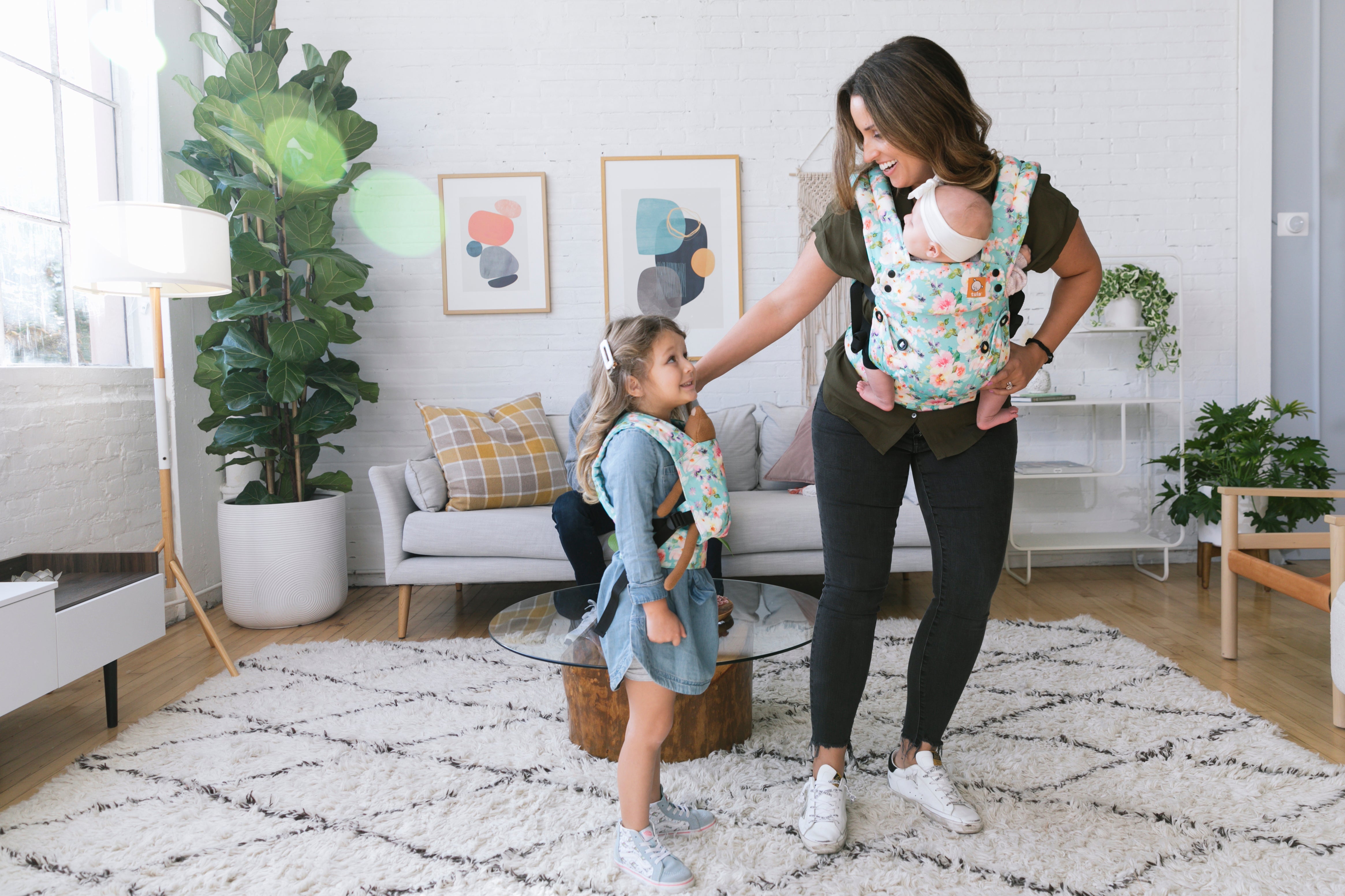 3 Keys to Help Siblings Adjust to a New Baby Baby Tula US