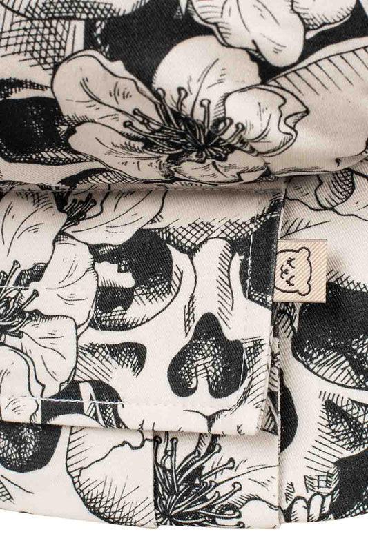 Skulls - Cotton Free-to-Grow Baby Carrier pocket