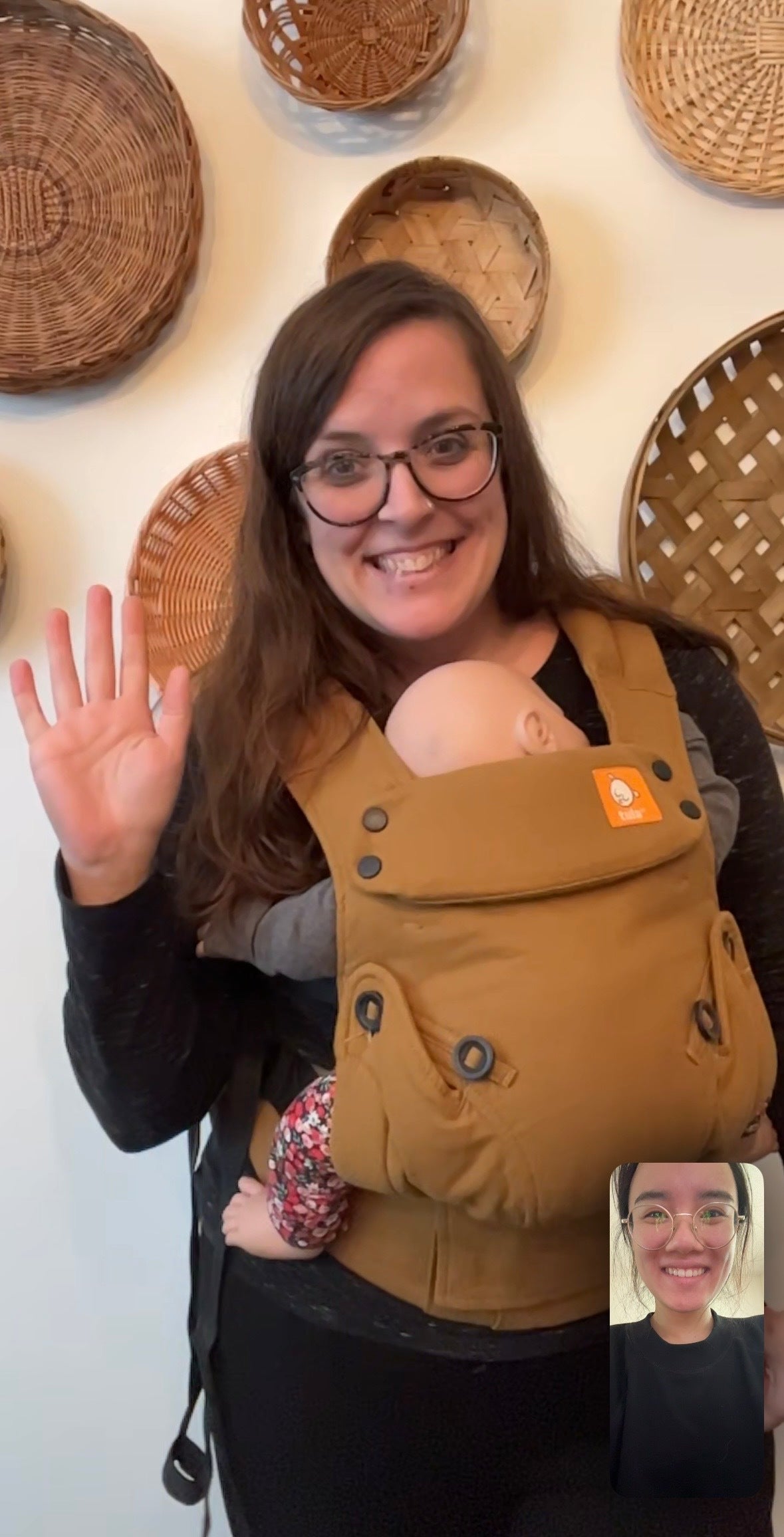 Baby Carrier Guides & How to Use a Baby Wrap – Baby Tula US