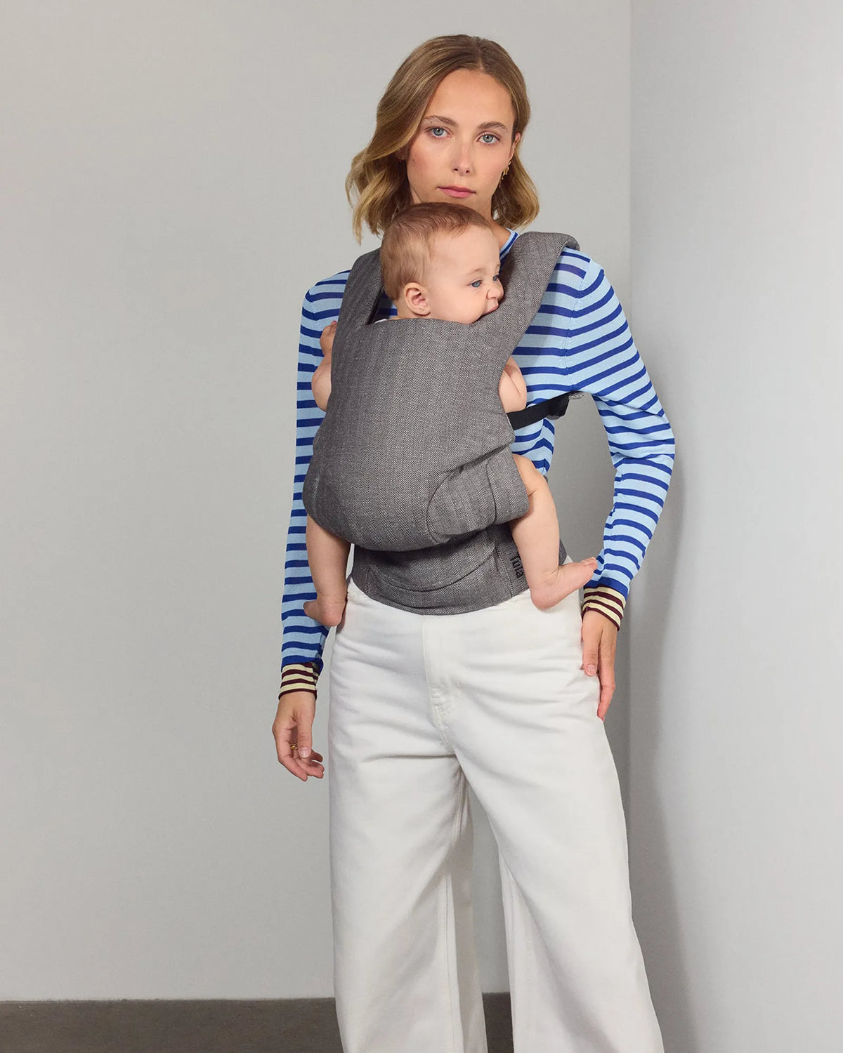 Explore Carrier Linen
