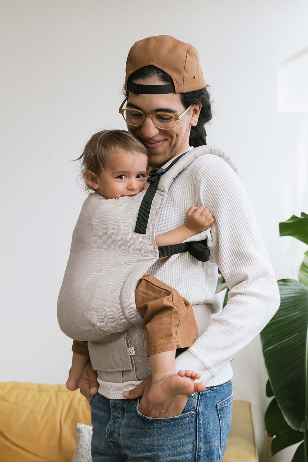 Sand - Linen Free-to-Grow Baby Carrier