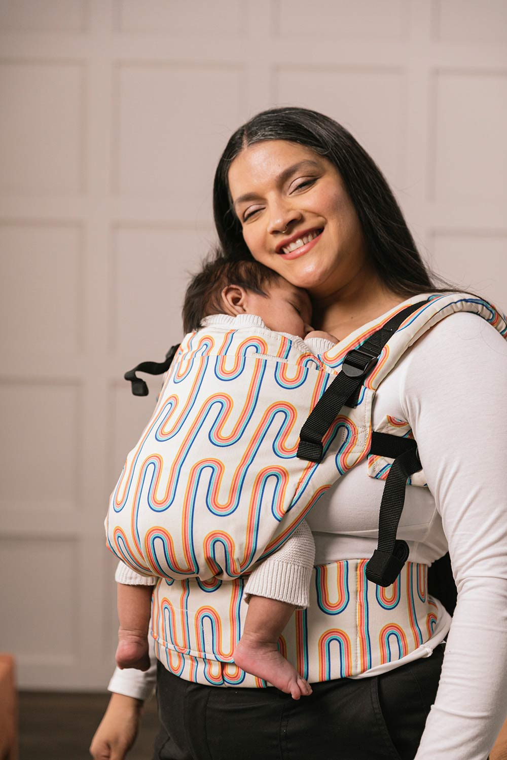 Roller Derby - Free-to-Grow Baby Carrier