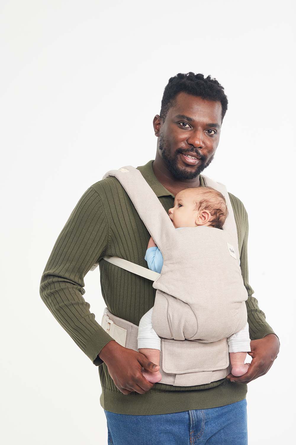 Explore Linen Baby Carrier: Sand | Baby Tula Linen