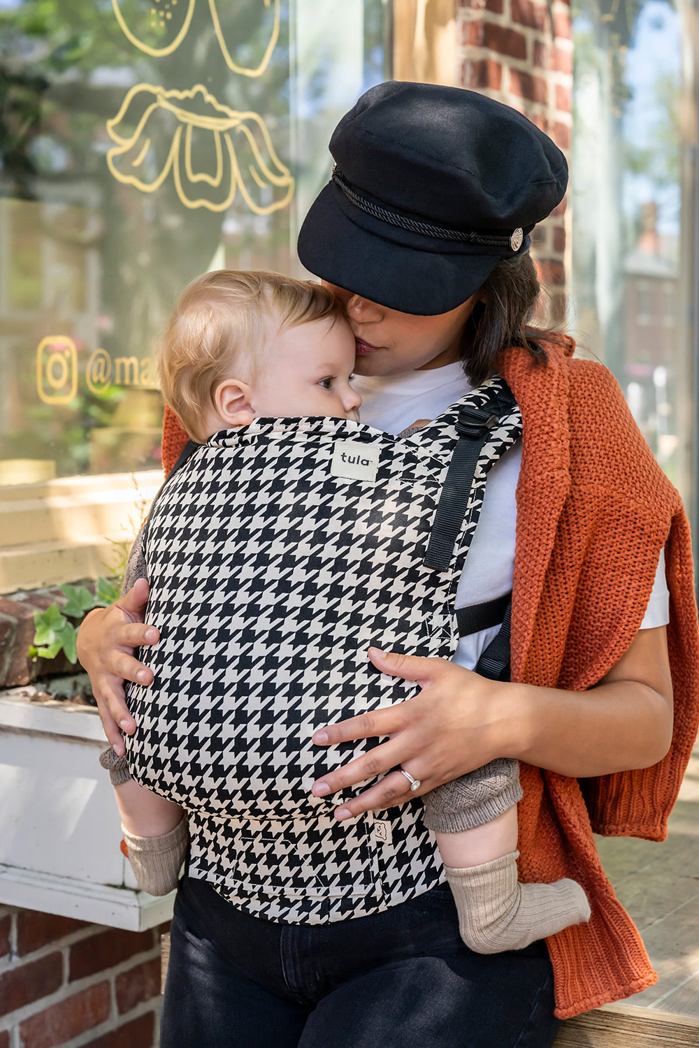 Houndstooth - Cotton Free-to-Grow Baby Carrier