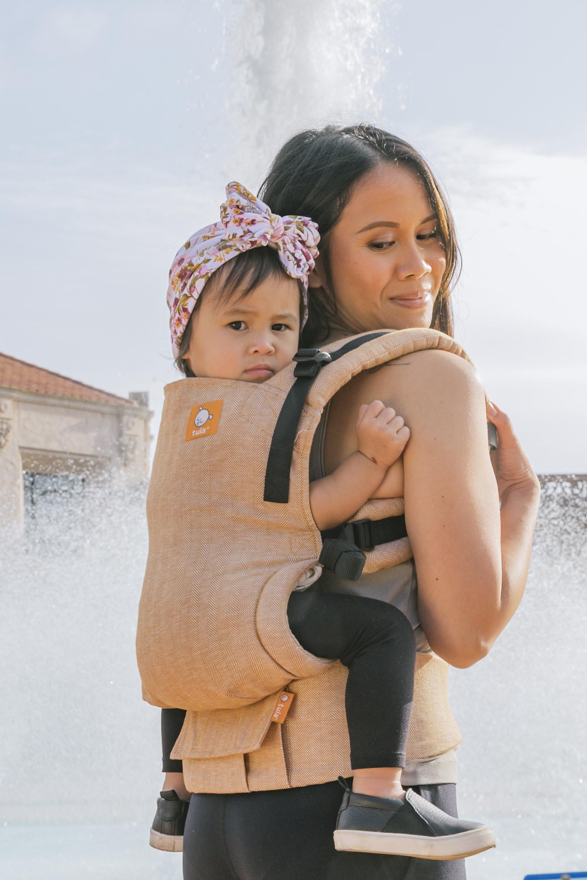 Mesa - Linen Free-to-Grow Baby Carrier