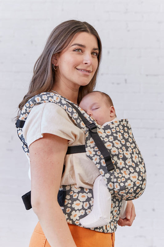 Nightbloom - Free-to-Grow Baby Carrier